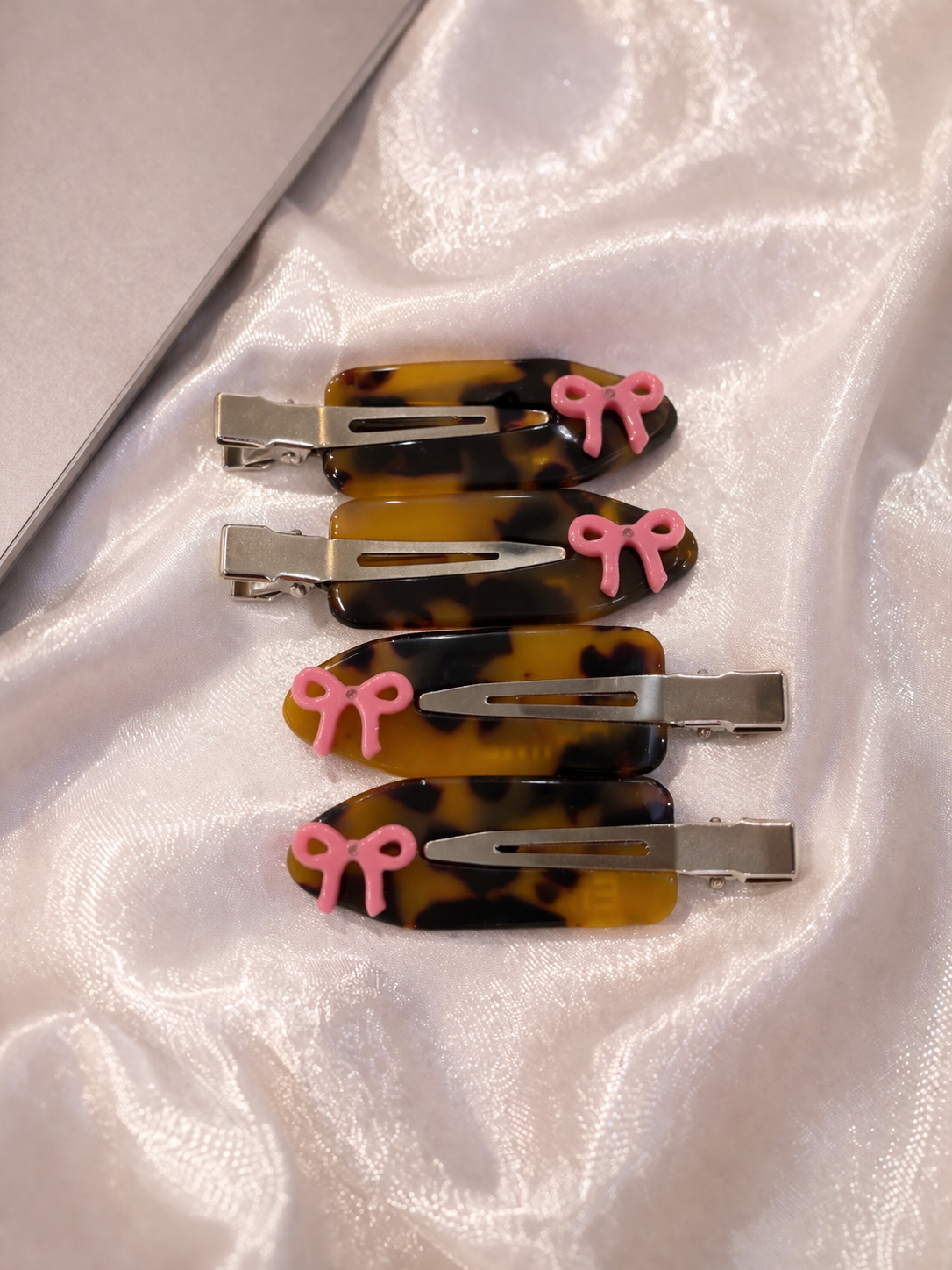 It’s a Girls World” Barrettes